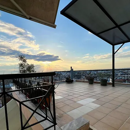 180° Rooftop View Thessaloniki