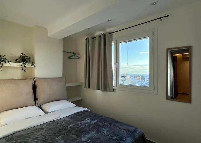 180° Rooftop View アパート *