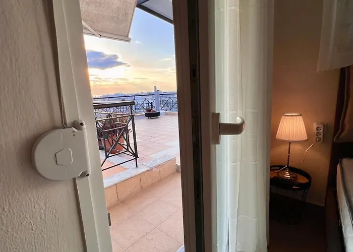 180° Rooftop View テッサロニキ