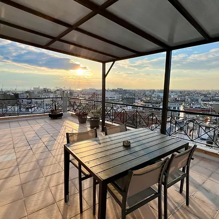 180° Rooftop View דירה